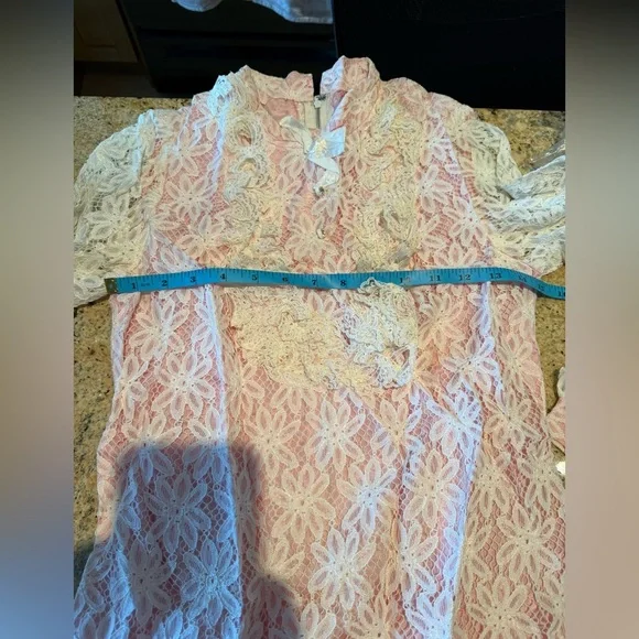 Vintage white dress lace - Picture 5 of 16